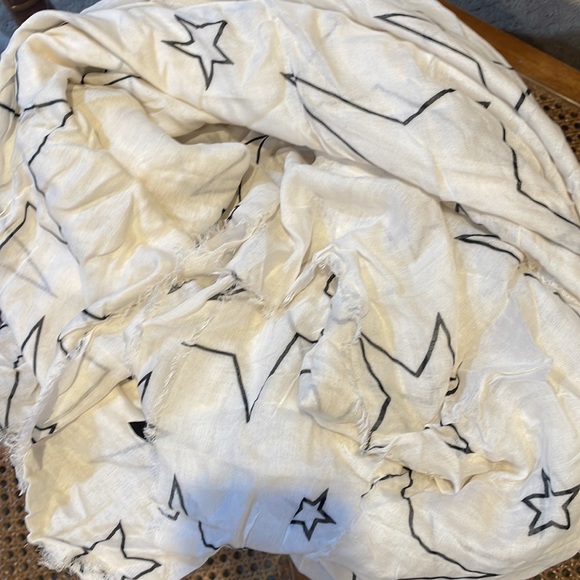 NWOT Zara Stars Scarf - Picture 2 of 2